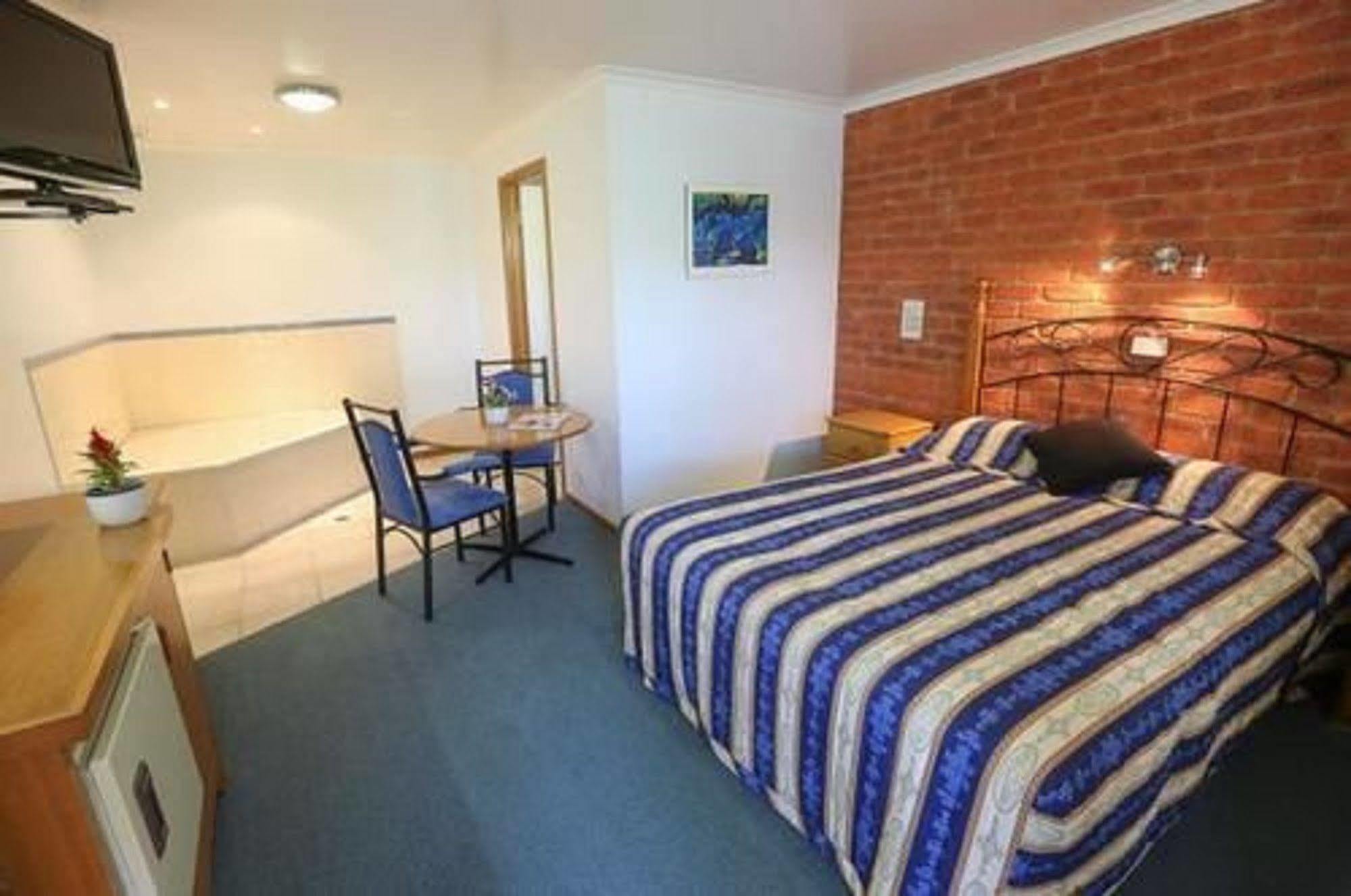 City Gate Motel Милдьюра Экстерьер фото