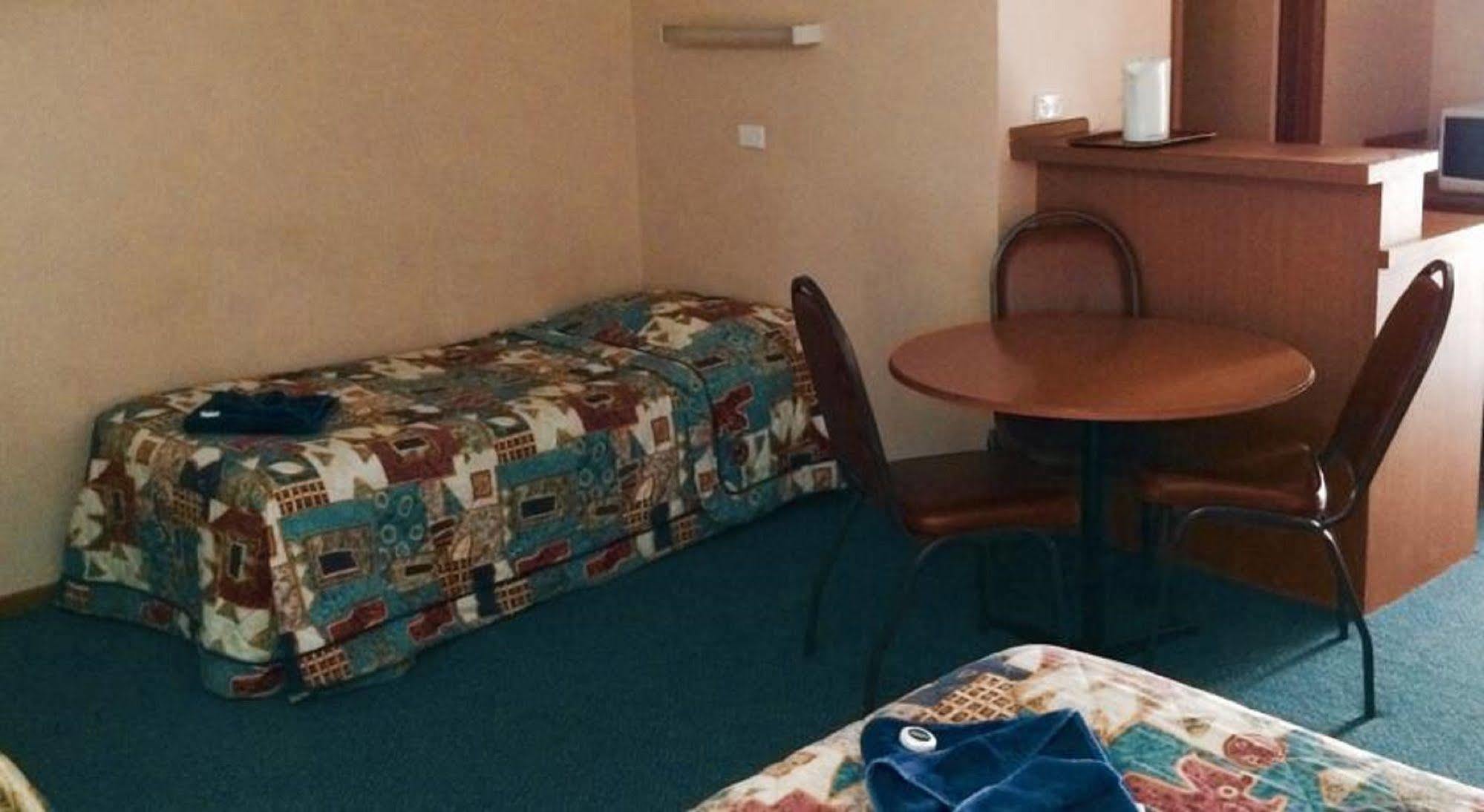 City Gate Motel Милдьюра Экстерьер фото