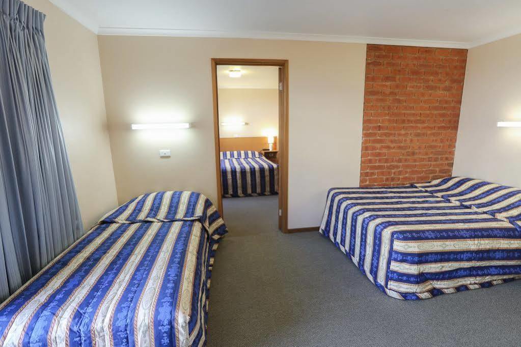 City Gate Motel Милдьюра Экстерьер фото